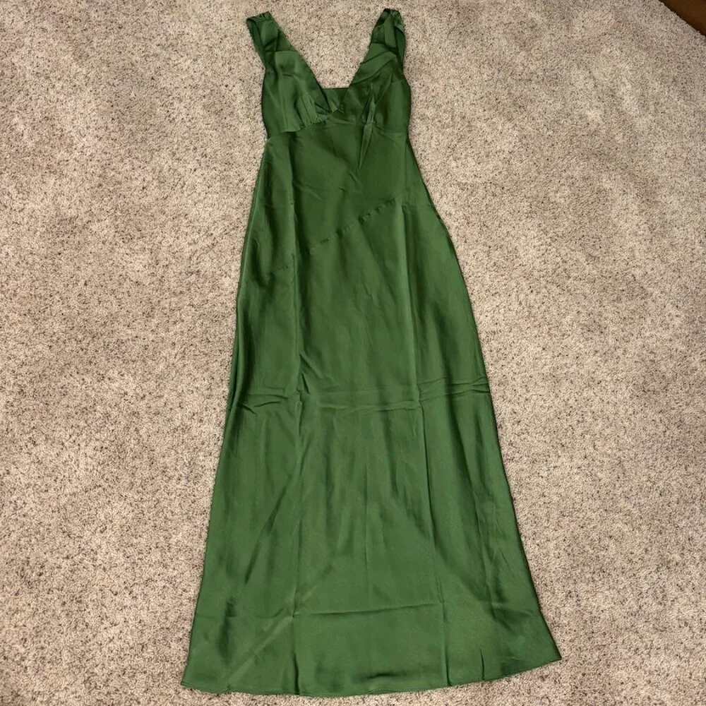 Green Meshki Maxi Dress Size Small - Picture 4 of 7